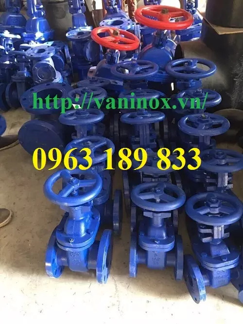Van cổng tại kho Tuấn Hưng Phát Van cổng tại kho Tuấn Hưng Phát