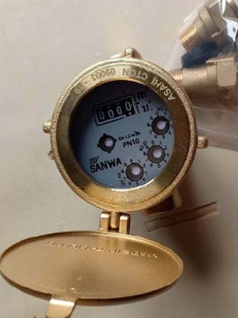 Đồng hồ đo nước thương hiệu sanwa